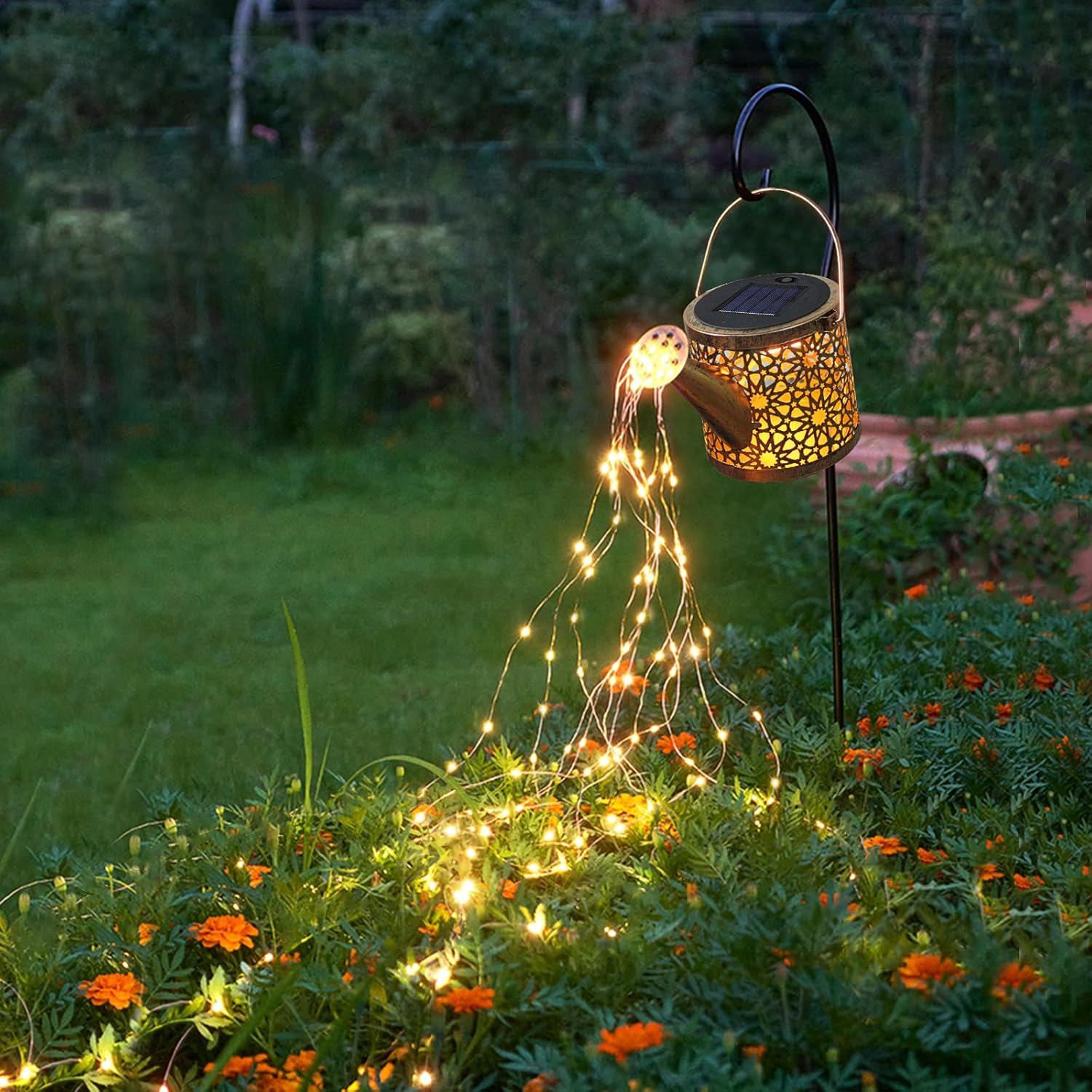 Outdoor Waterproof Metal  Decorative Hanging  Patio Lawn  Solar Garden Decor Yard Lights