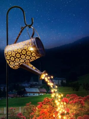 Solar Watering Can with Lights Garden Decor Large Solar Powered Lanterns Hanging LED Decorative Retro Metal Kettle String Lights for Table Yard Pathway Walkway Gardening Gifts